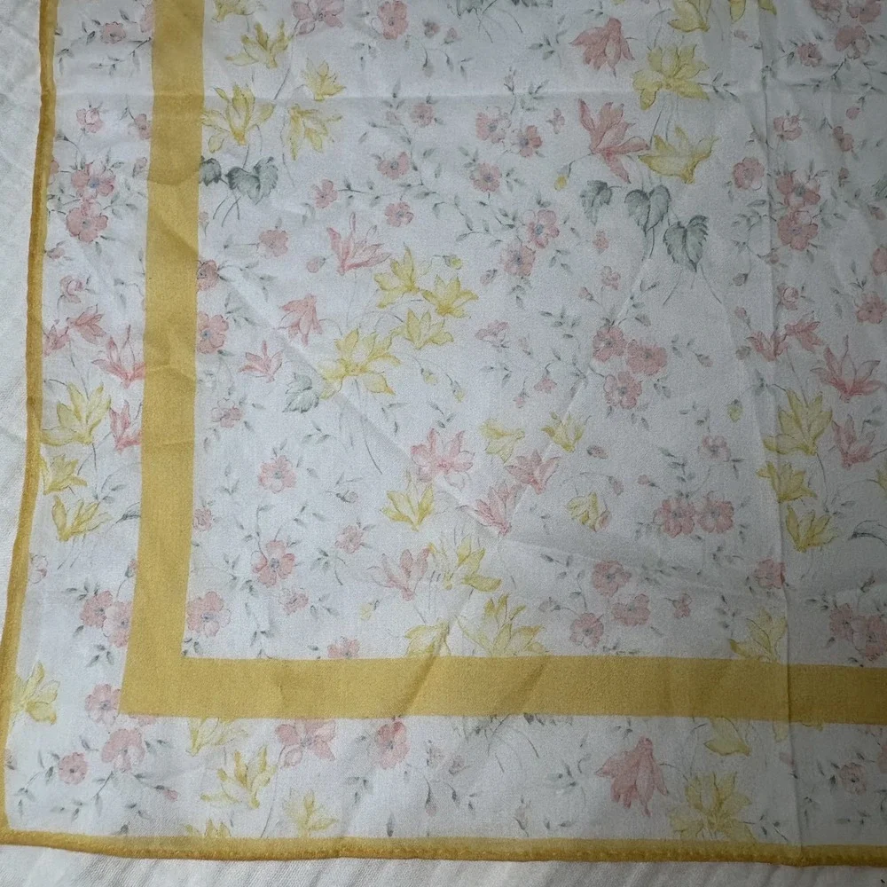 Valentino Garavani Scarf Handkerchief Floral Cotton White Yellow Pink Logo 16.5